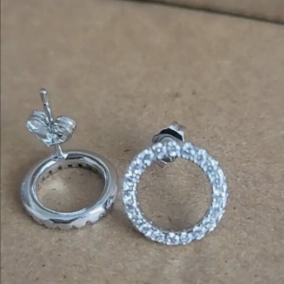 Pave Zircon 925 Silver Plated Circle Earrings NIP - Picture 1 of 2